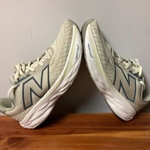 New Balance 1080v14, men’s 11